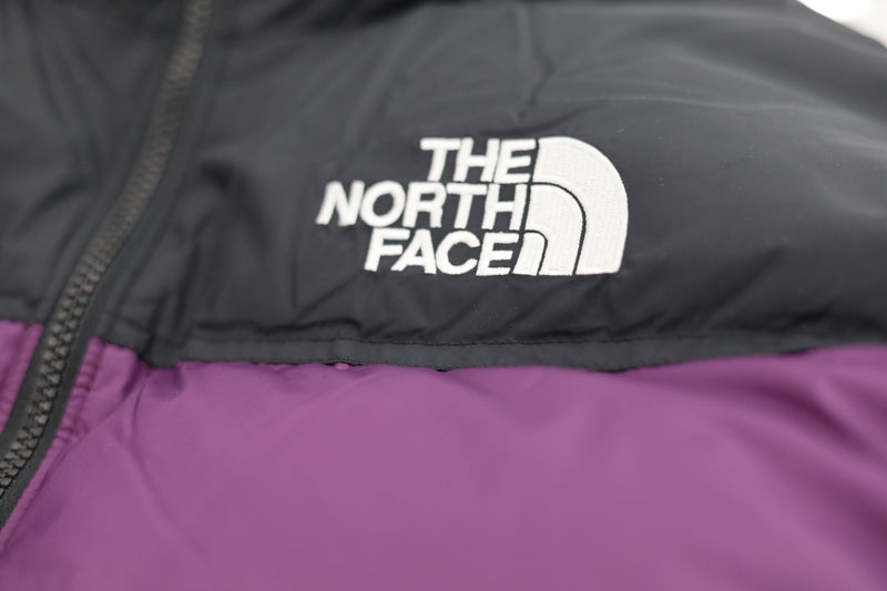 The North Face 1996 Retro Nuptse Jacket Black Currant NF0A3C8DV6V1