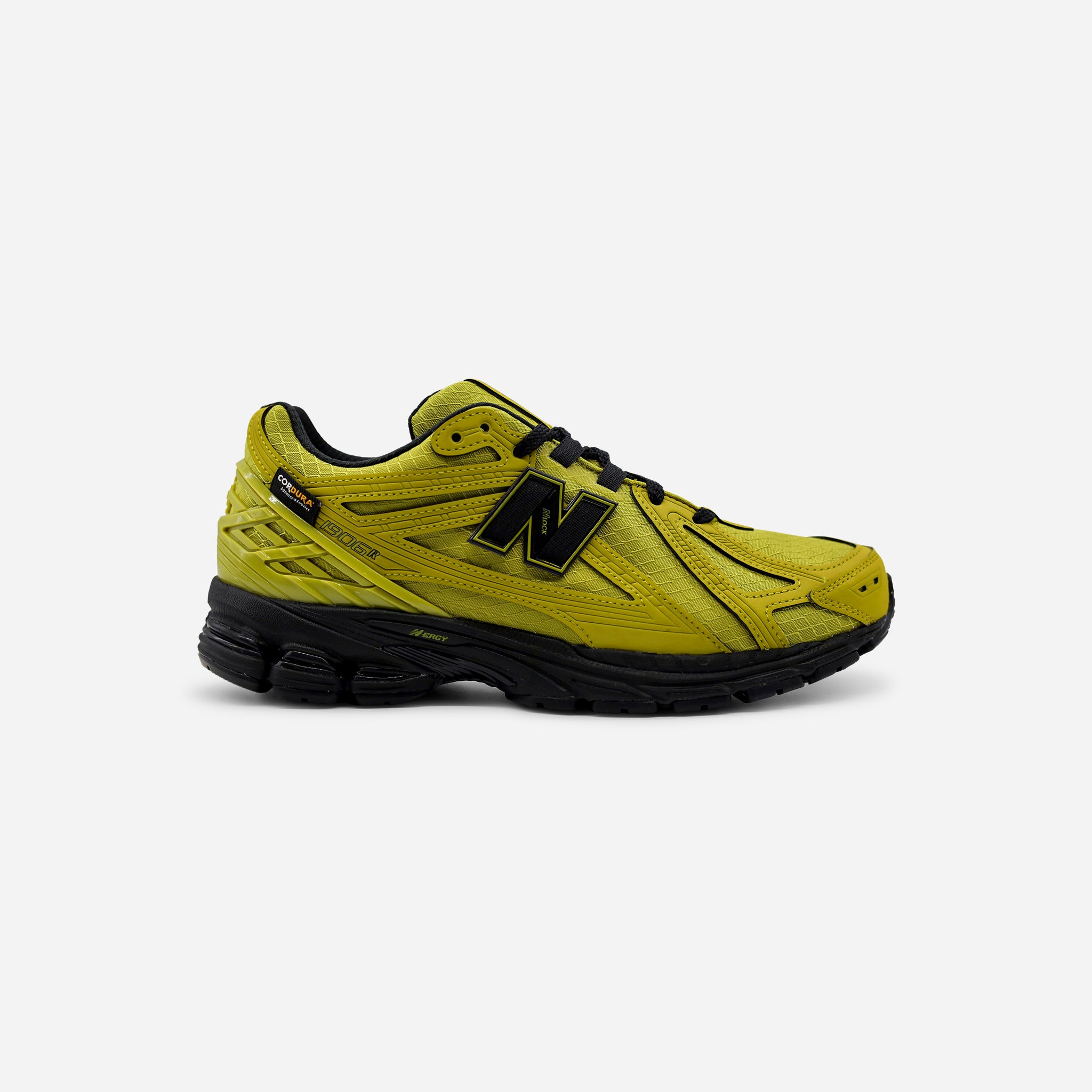 New Balance Shoes and Sneakers - Buttafly New Balance Shoes and Sneakers - Buttafly