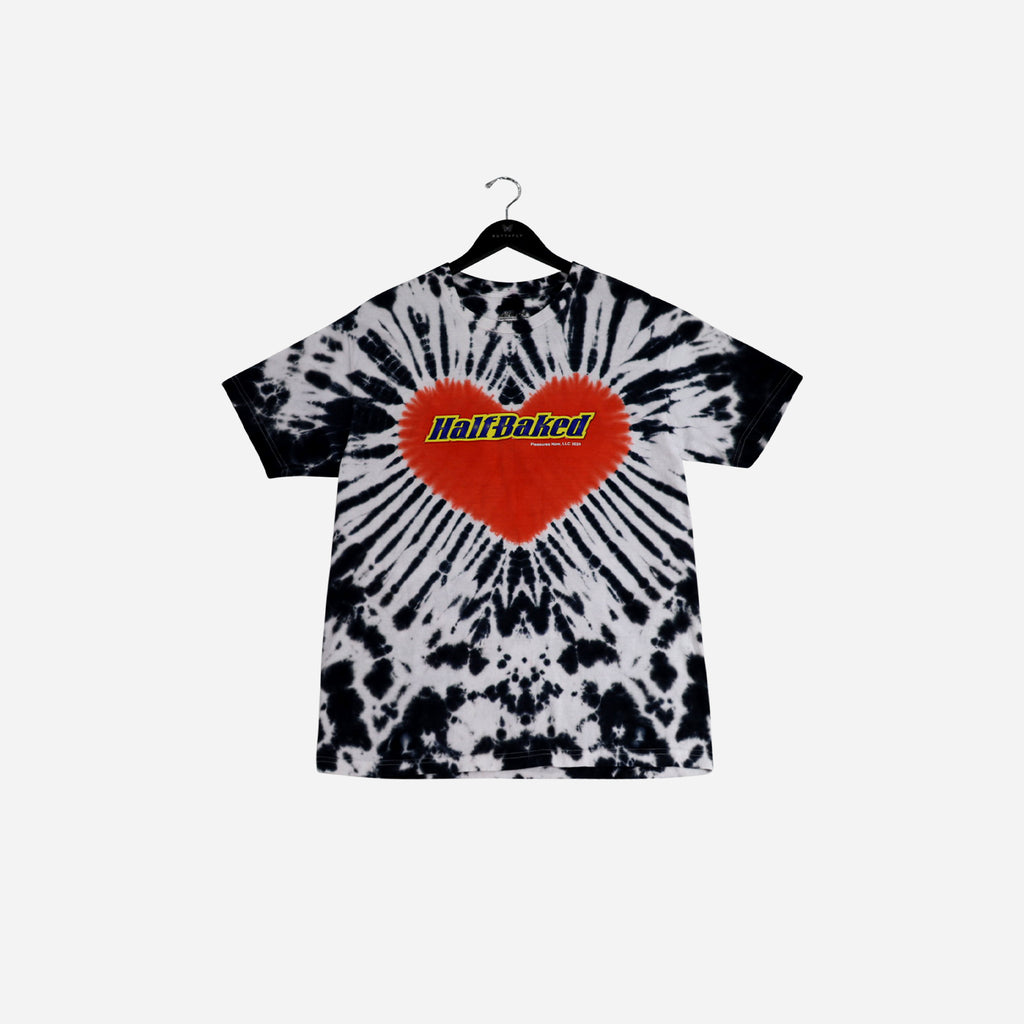 【PLEASURES】 HALF BAKED T-SHIRT Pleasures Half Baked T-Shirt P24SU059 – Buttafly