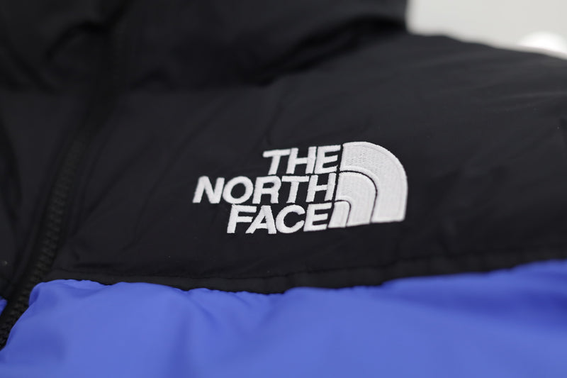The North Face 1996 Retro Nuptse Jacket Solar Blue NF0A3C8DQBO1