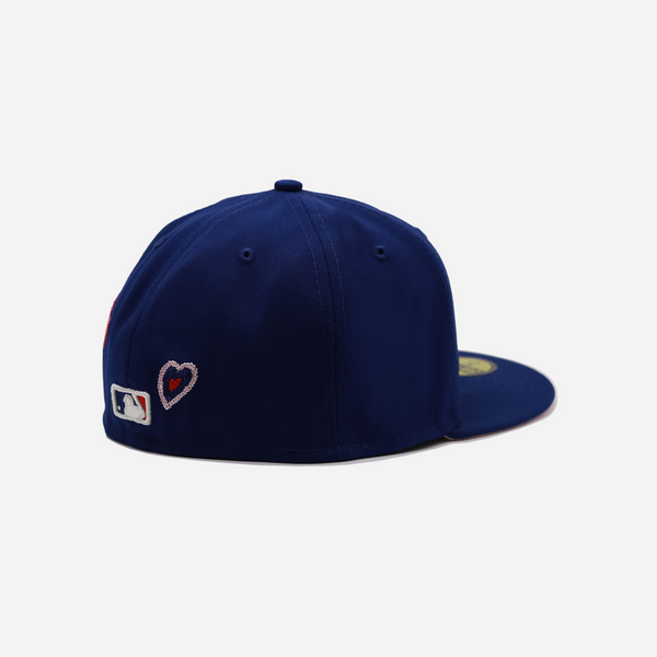 New Era Los Angeles Dodgers Chain Stitch Heart Fitted 60288230